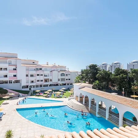 Szálloda Clube Vilarosa