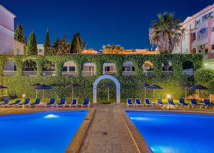 Clube Vilarosa מלון 3*